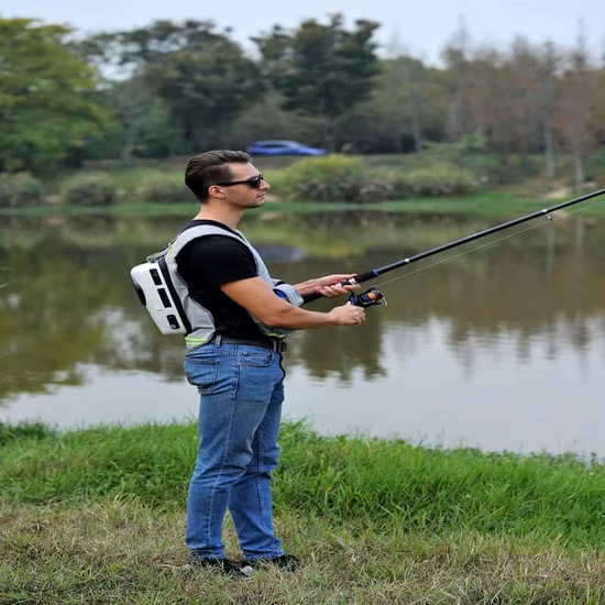 전체 HVAC 구성 요소가 포함된 Lightsummer 냉각 가방은 하이킹/낚시/야외 작업/오토바이용 배터리 팩이 포함된 Lweight 에어컨을 작동할 수 있습니다.